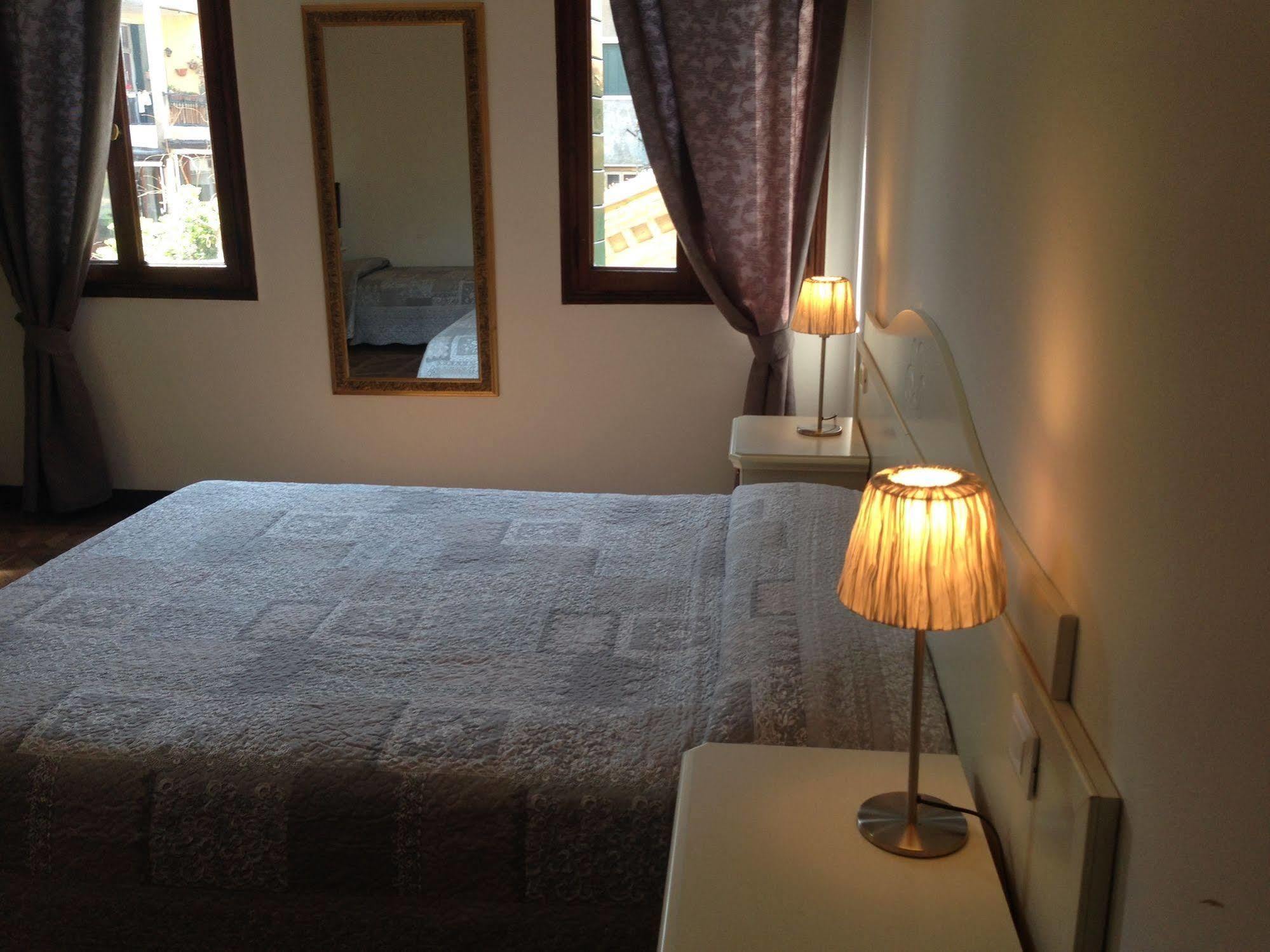 Guest House Loredana ヴェネツィア エクステリア 写真
