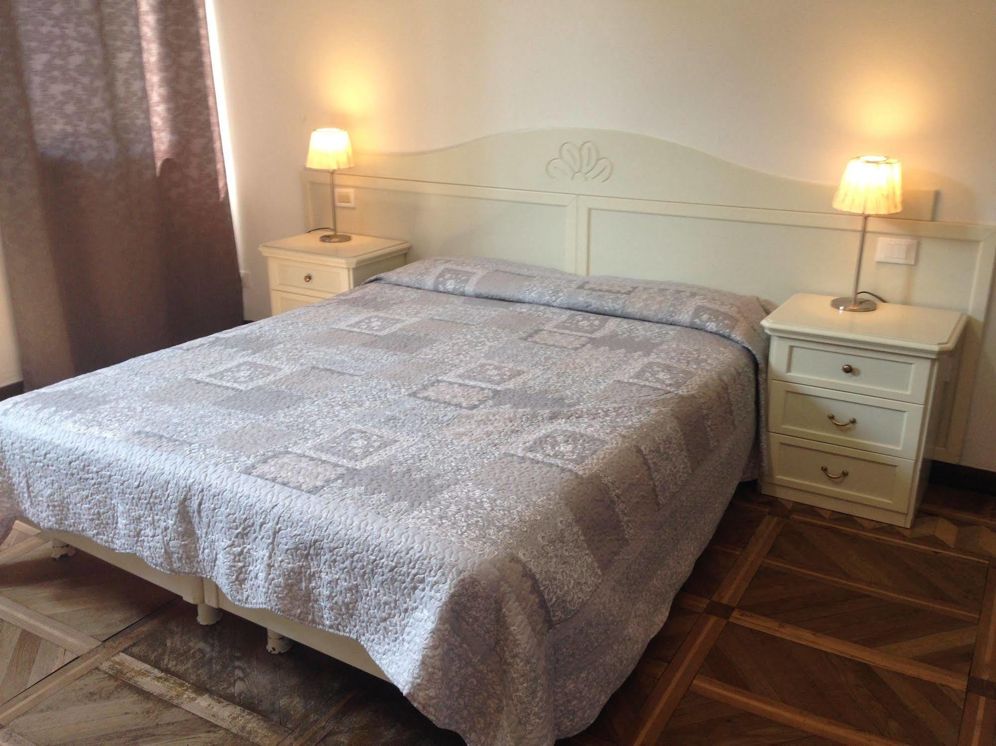 Guest House Loredana ヴェネツィア エクステリア 写真