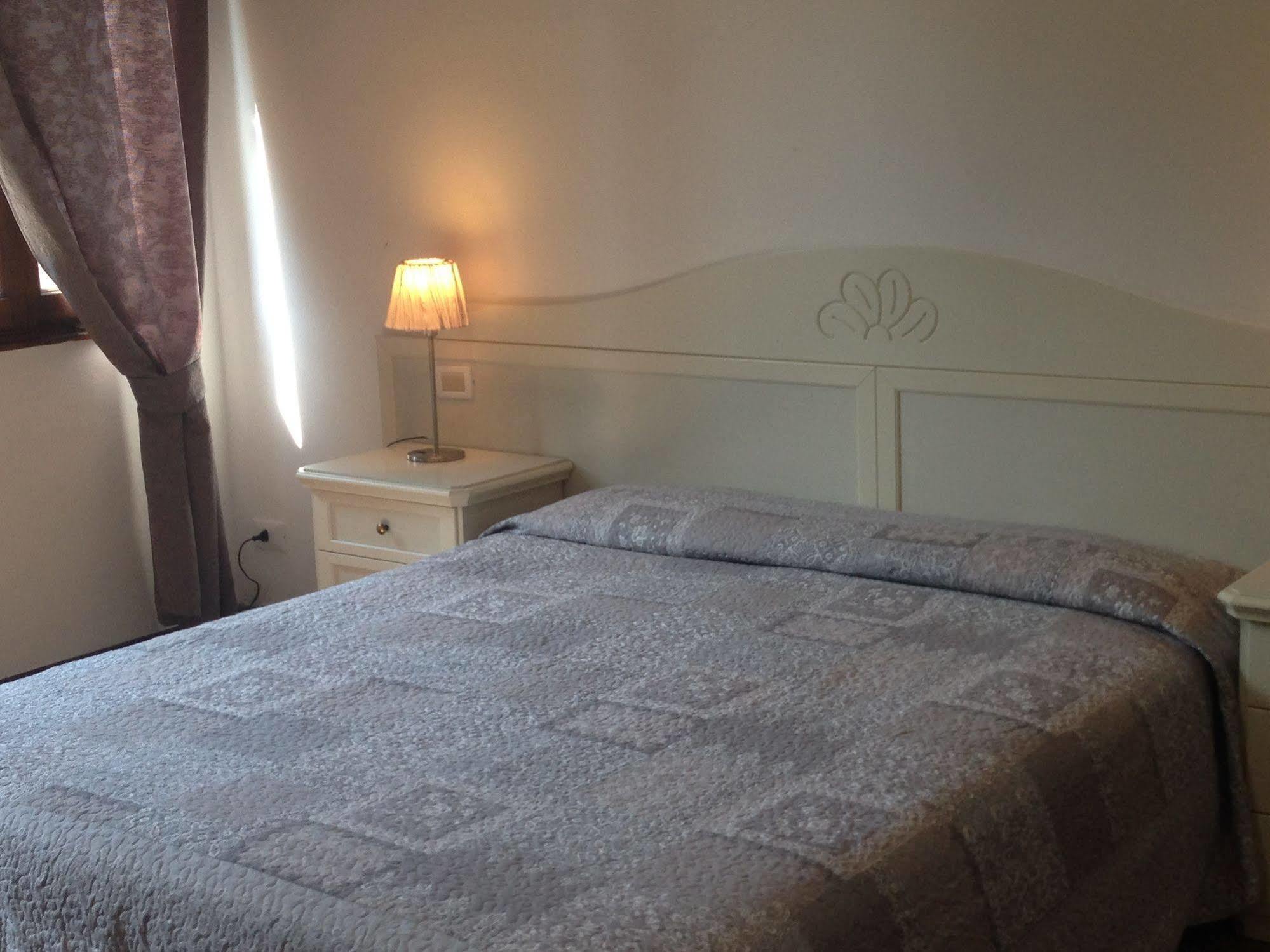 Guest House Loredana ヴェネツィア エクステリア 写真